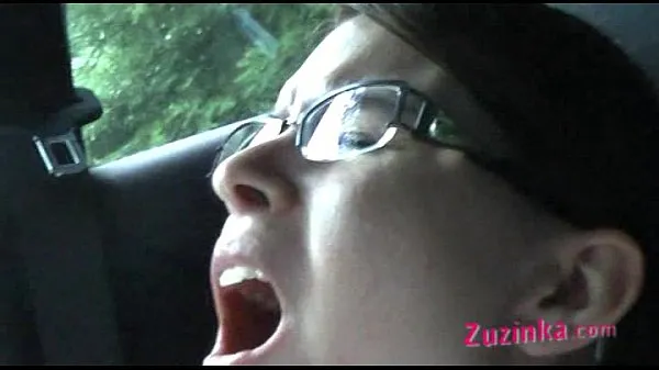 Fresh Wet pussy in a car drive Tube