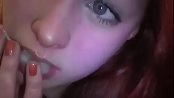 Married redhead playing with cum in her mouth Tiub pemacu baharu