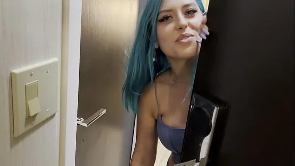 Casting Curvy: Blue Hair Thick Porn Star BEGS to Fuck Delivery Guy Tiub pemacu baharu