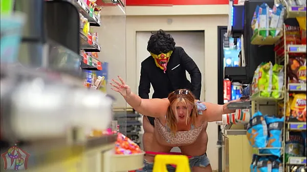 Fresh Horny BBW Gets Fucked At The Local 7- Eleven drive Tube